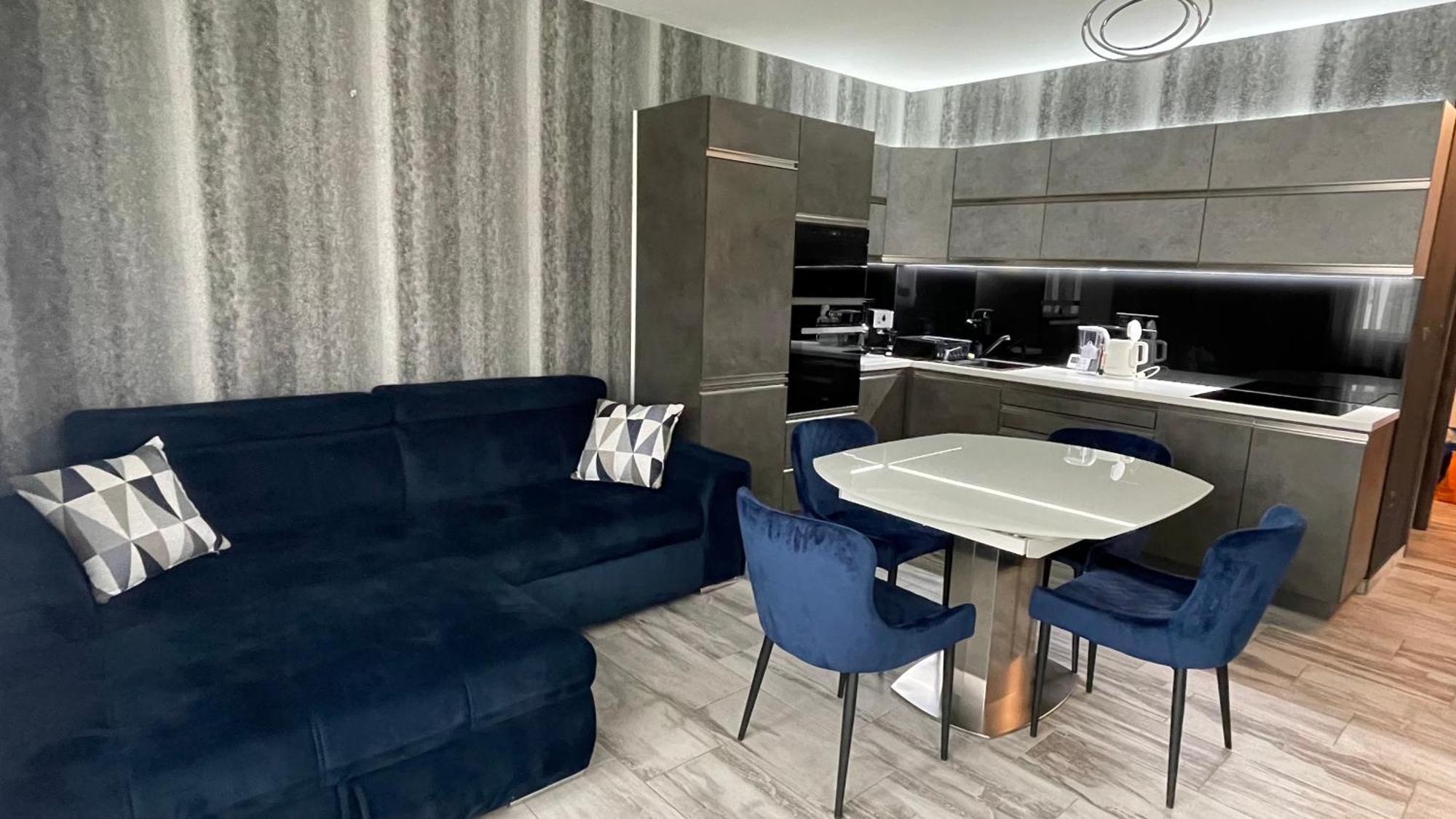 Republic5 Apartment Siofok Bagian luar foto